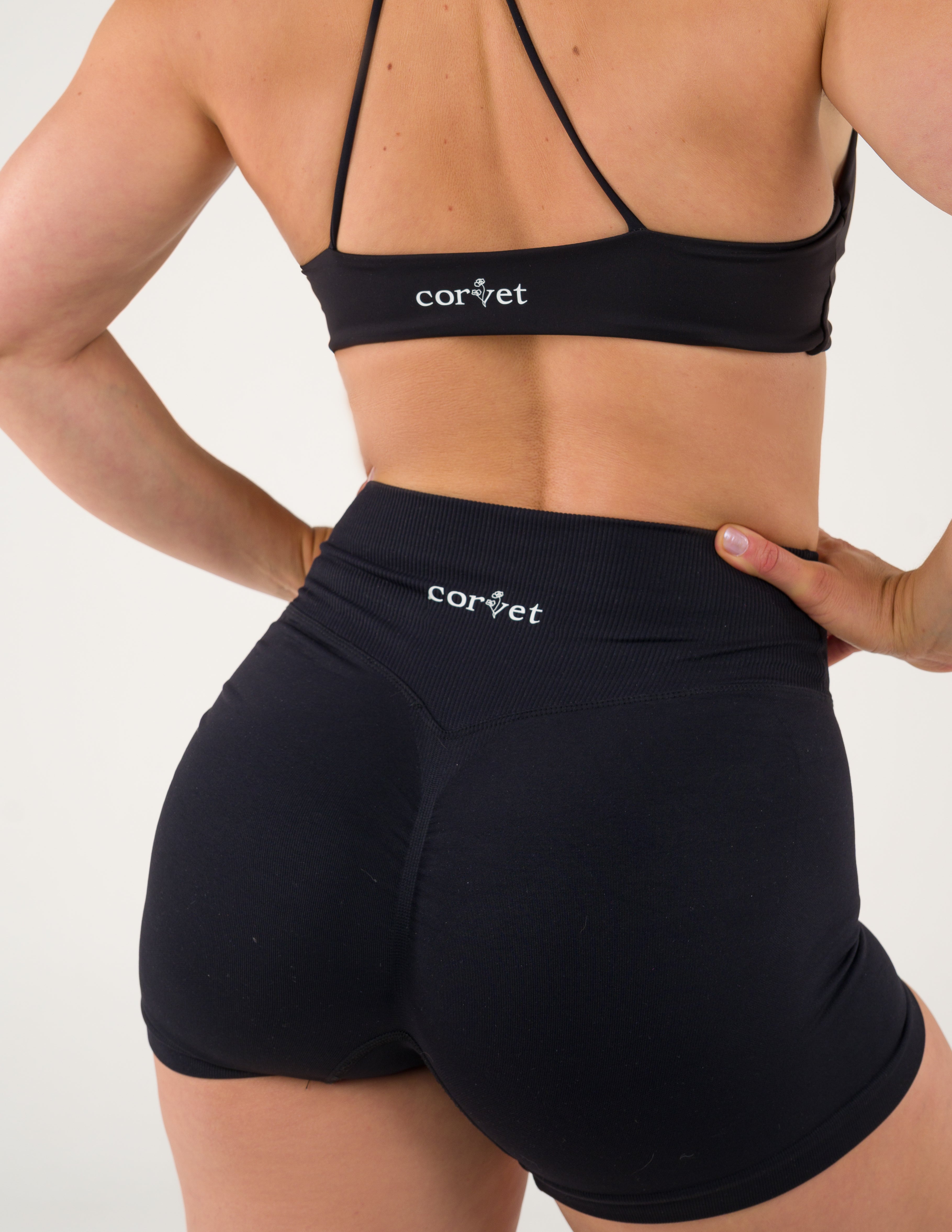 Curve Sculpt Shorts